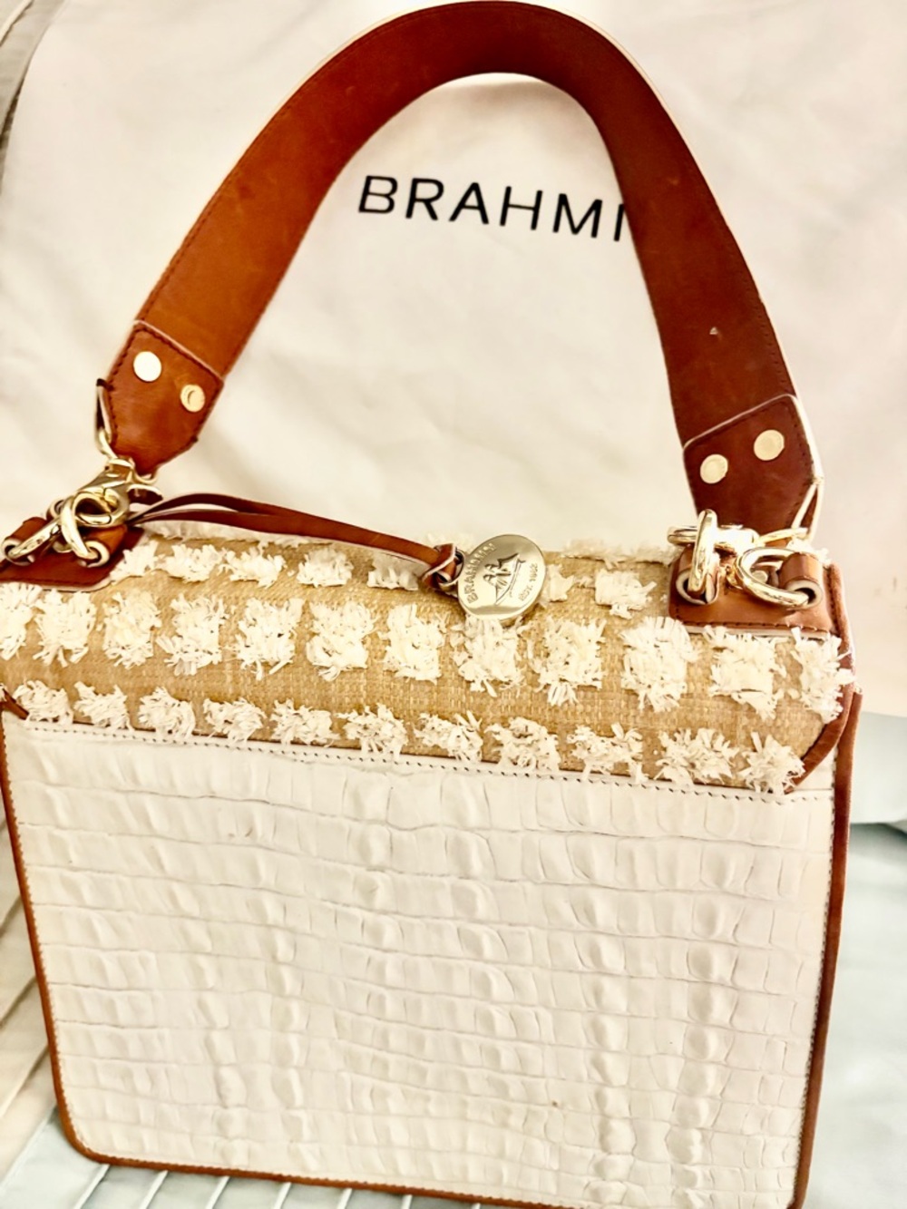 Brahmin Cream Tweed & Tan Leather Shoulder Bag with White Croc Accent - Picture 3 of 6
